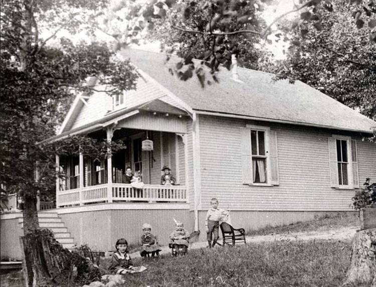 The oldest known photograph of 814 East Shore Drive, taken around the turn of the 20th century before a second story was added in 1920, and a century before the back addition was added.